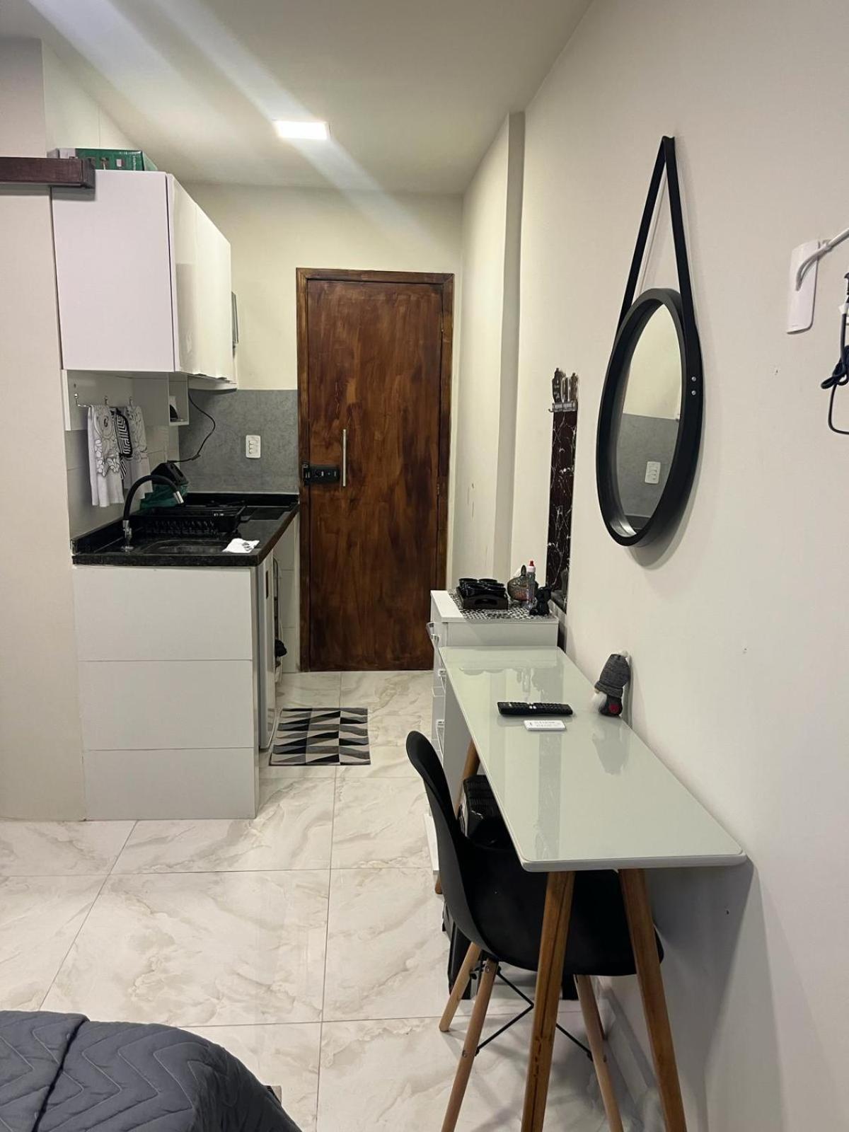 Appartement Mini 300 Metros Da *